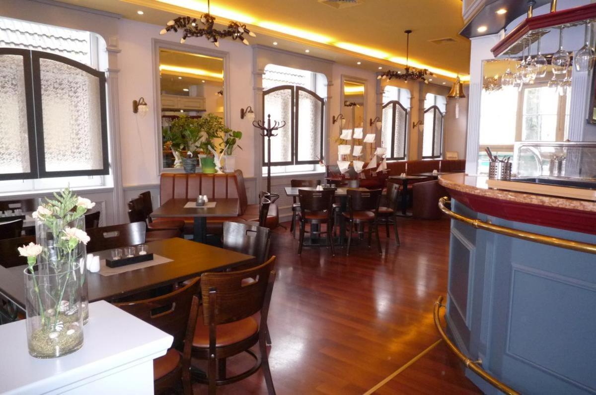 Doppelzimmer Cocktail, direkt am Alten Strom Rostock Exterior foto
